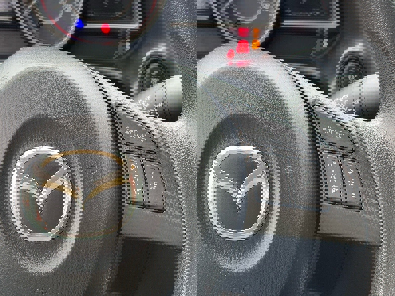 Used 2015 MAZDA MAZDA3 i Sport image 22