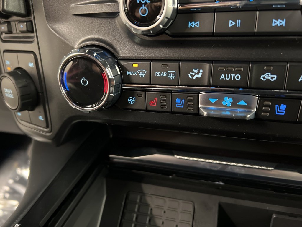 New 2026 Ford F350 Platinum w/ Snow Plow Prep Package image 14