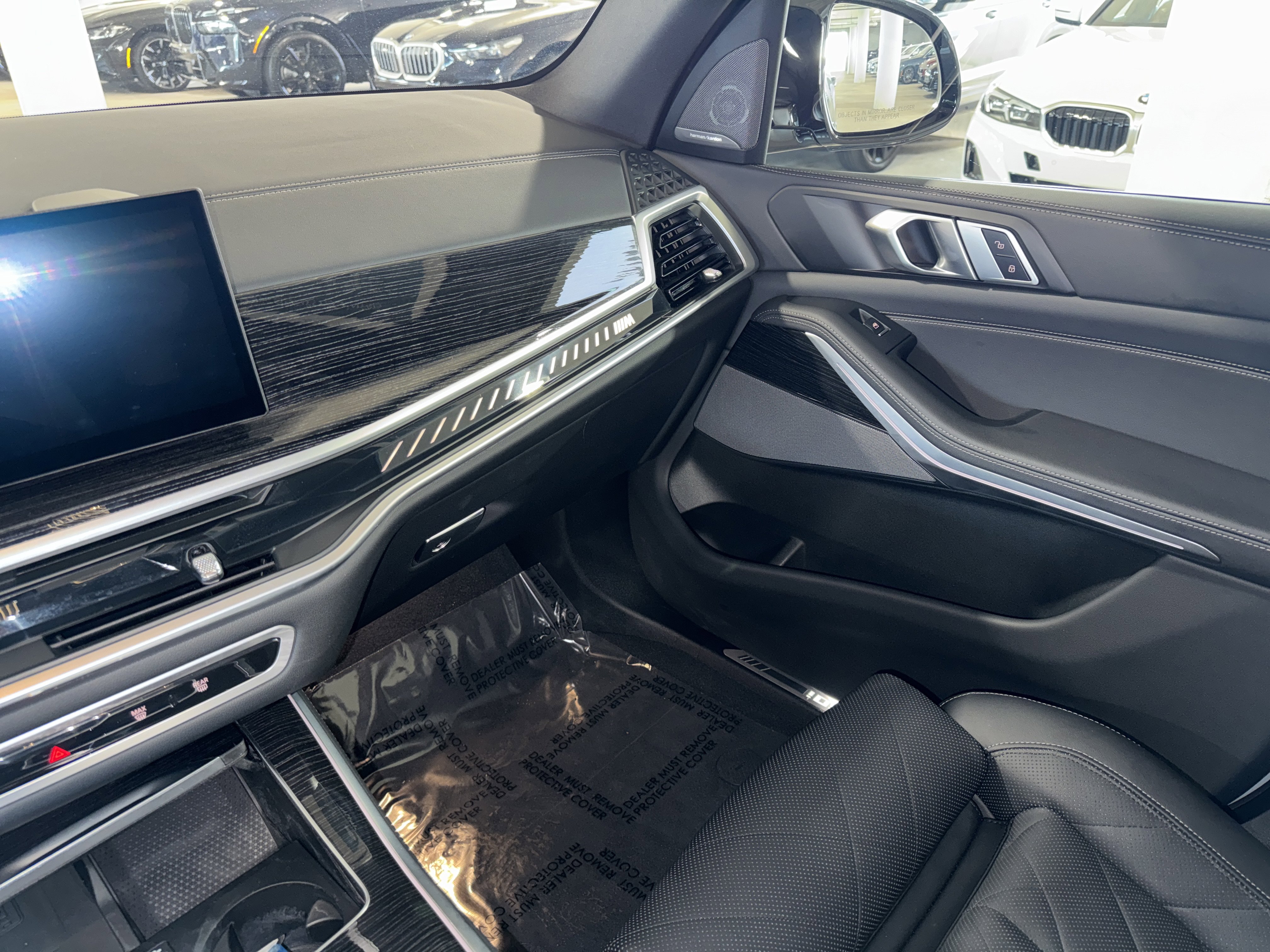 Certified 2025 BMW X5 M60i image 30