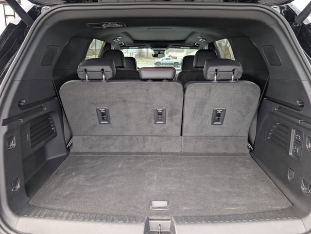 Used 2024 Chevrolet Traverse RS w/ LPO, Floor Liner Package image 21