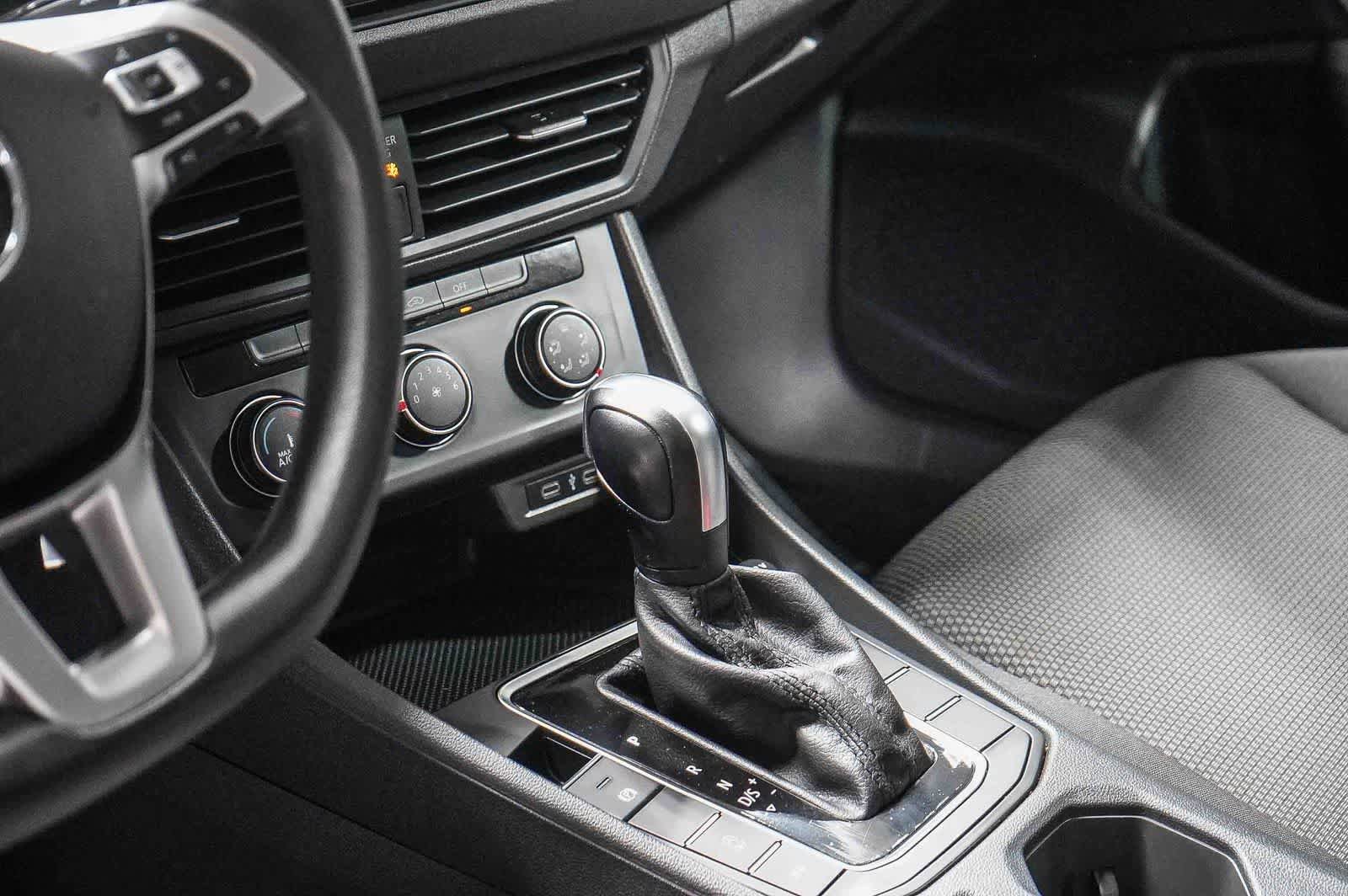 Used 2021 Volkswagen Jetta S FWD image 23
