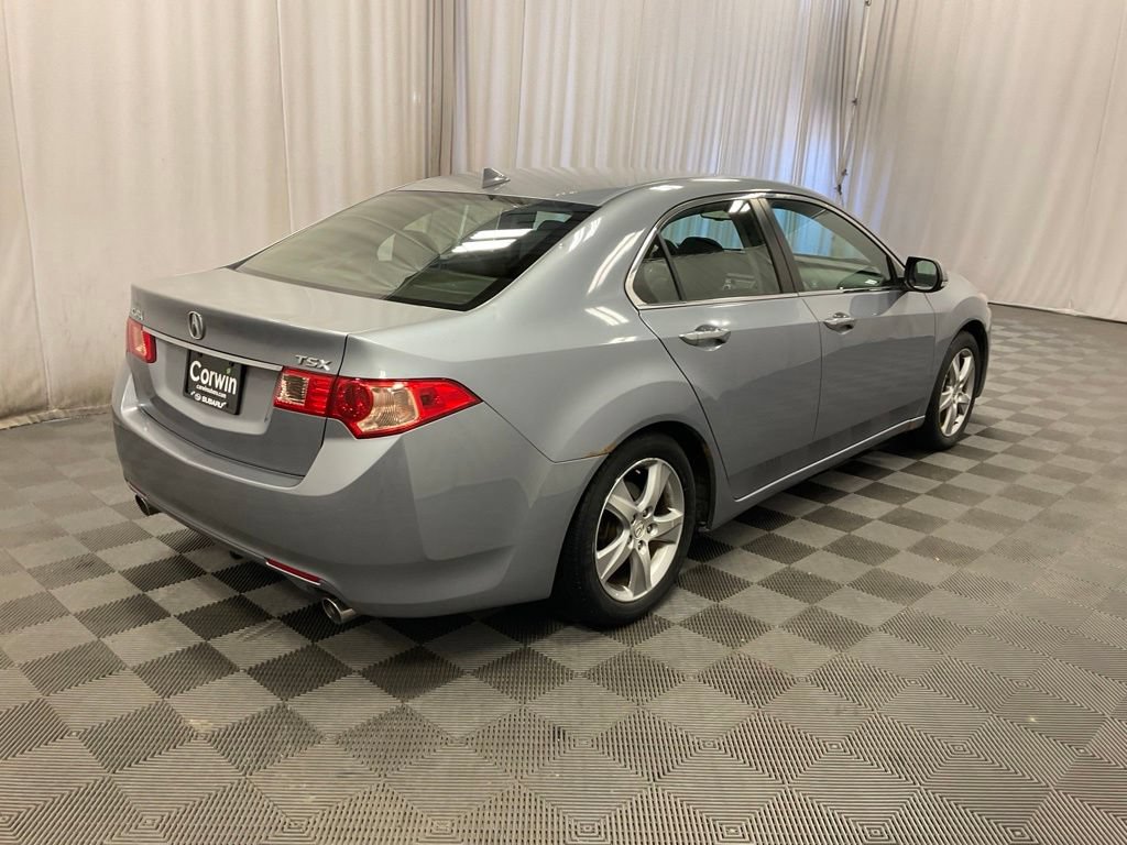 Used 2011 Acura TSX Sedan FWD image 2