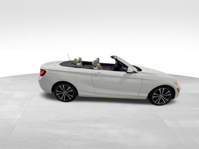 Used 2017 BMW 230i Convertible RWD image 8