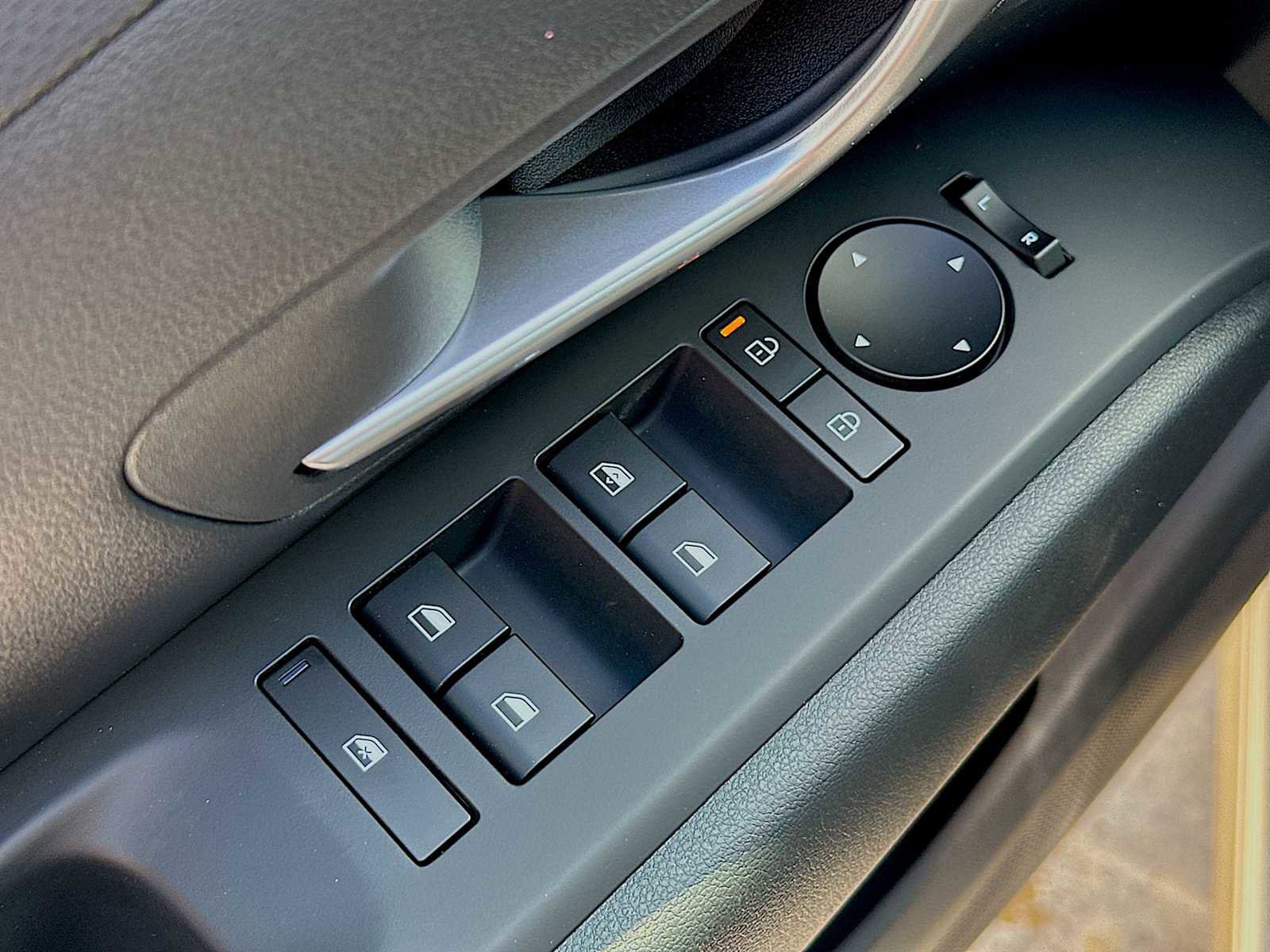 New 2026 Hyundai Tucson Blue SE AWD/4WD image 7