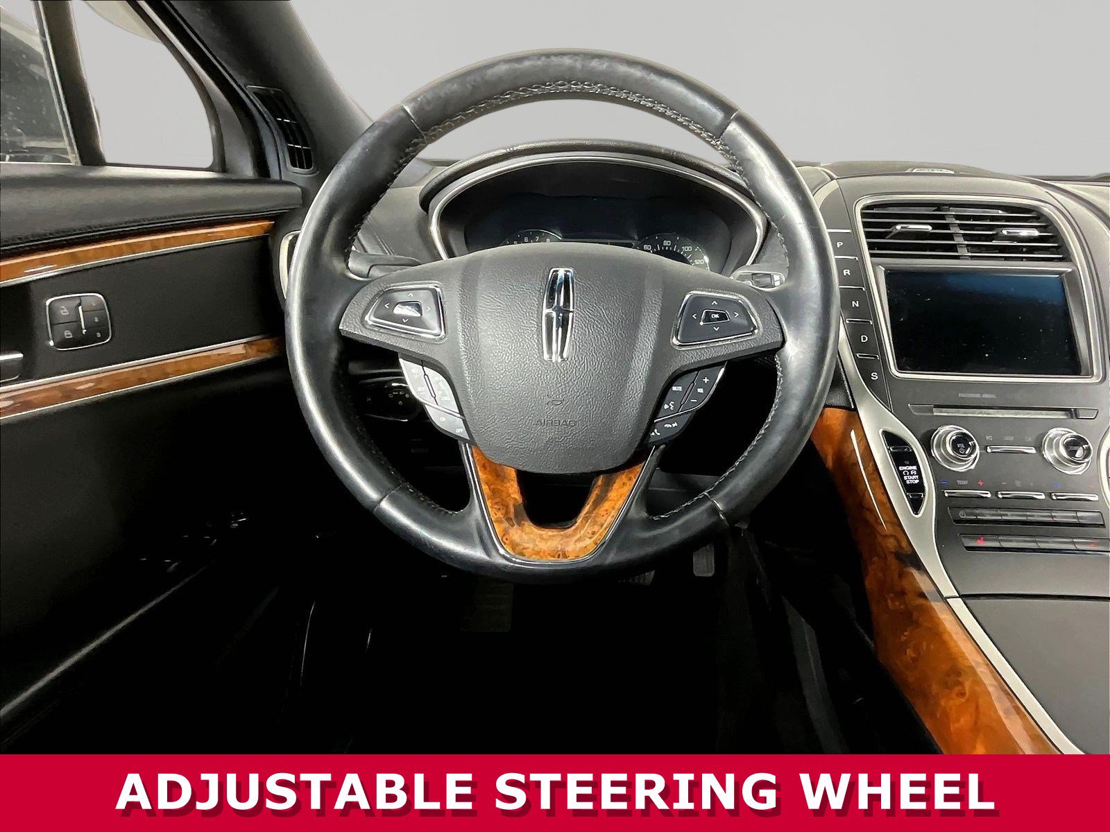 Used 2018 Lincoln MKX Select w/ Select Plus Package AWD/4WD image 8