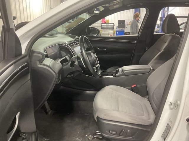 Used 2022 Hyundai Santa Cruz SEL Premium image 8