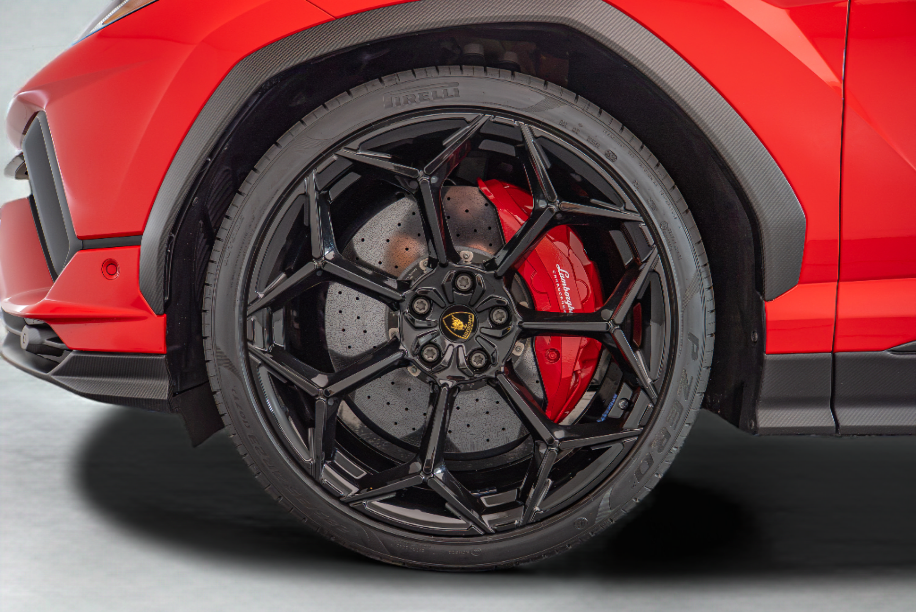Used 2024 Lamborghini Urus Performante AWD/4WD image 21