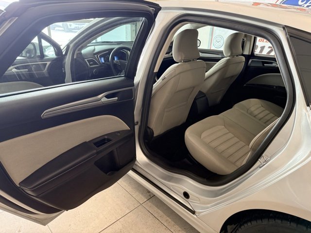 Used 2018 Ford Fusion S image 13