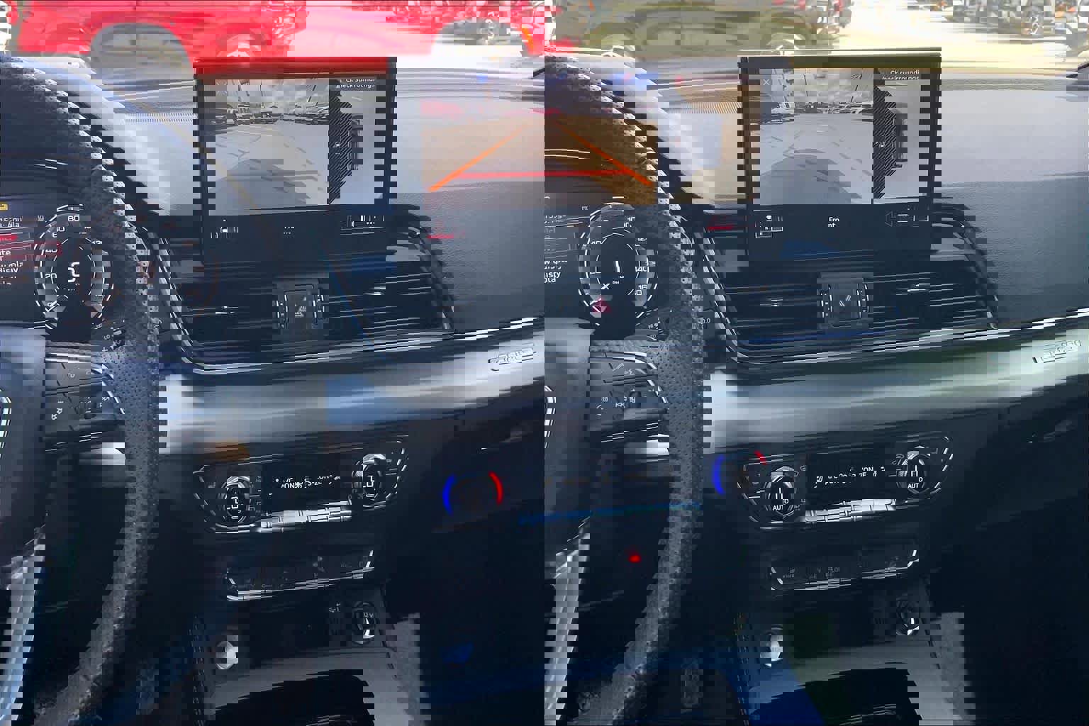 Used 2024 Audi Q5 e Premium Plus image 7