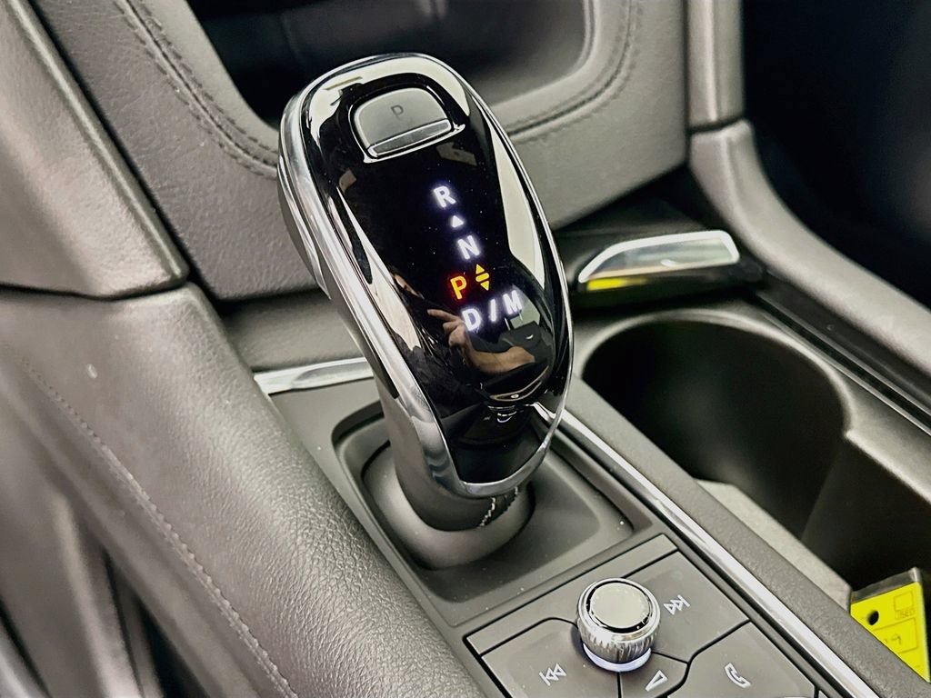 New 2026 Cadillac XT5 Luxury w/ LPO, Floor Liner Package FWD image 20