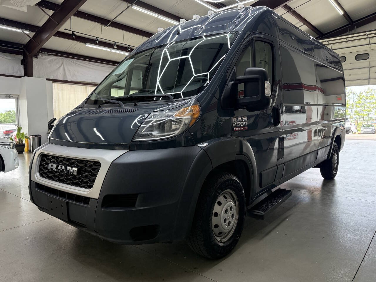 Used 2019 RAM ProMaster 2500 FWD image 6