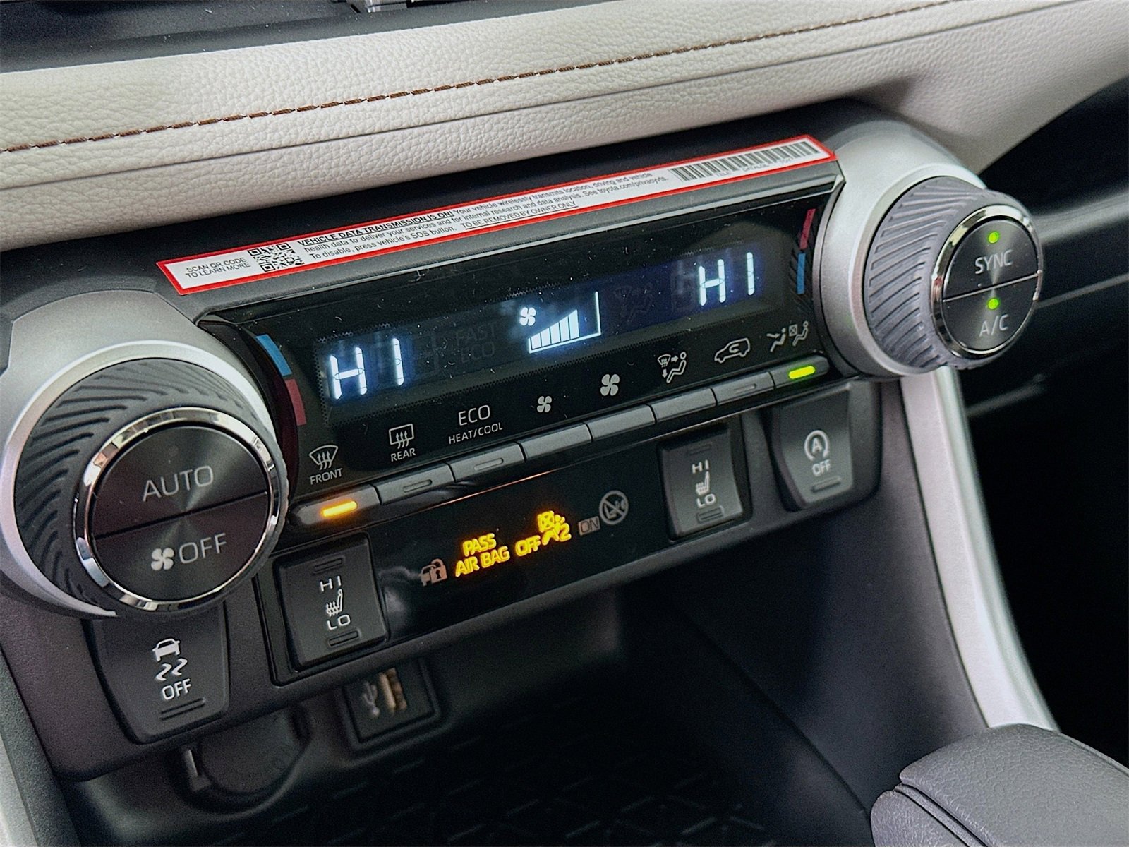 New 2025 Toyota RAV4 XLE image 16