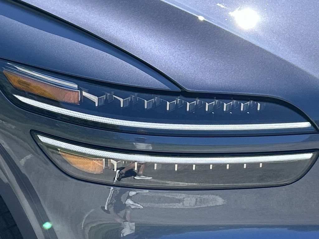 New 2026 Genesis GV70 2.5T Select AWD/4WD image 10