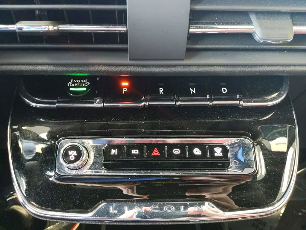 Certified 2025 Lincoln Corsair Grand Touring AWD/4WD image 20
