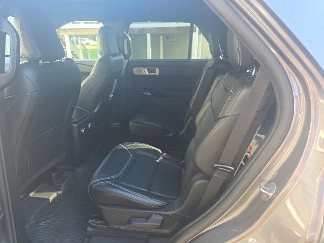 Used 2023 Ford Explorer ST w/ Equipment Group 401A AWD/4WD image 14