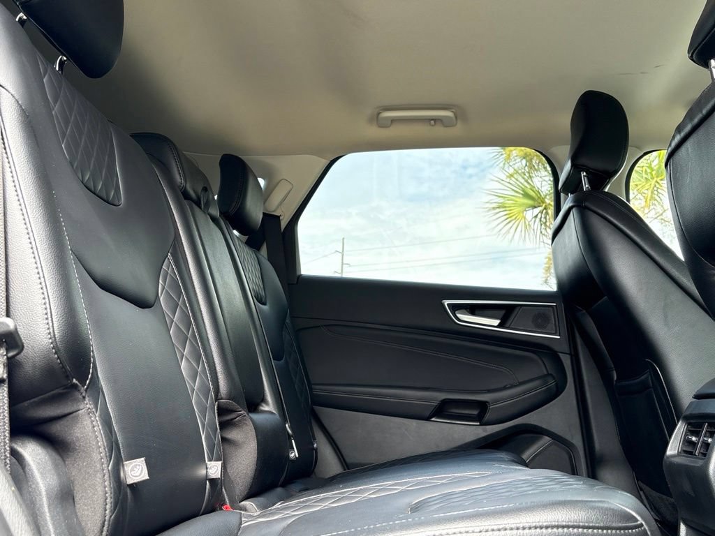 Used 2024 Ford Edge Titanium AWD/4WD image 17