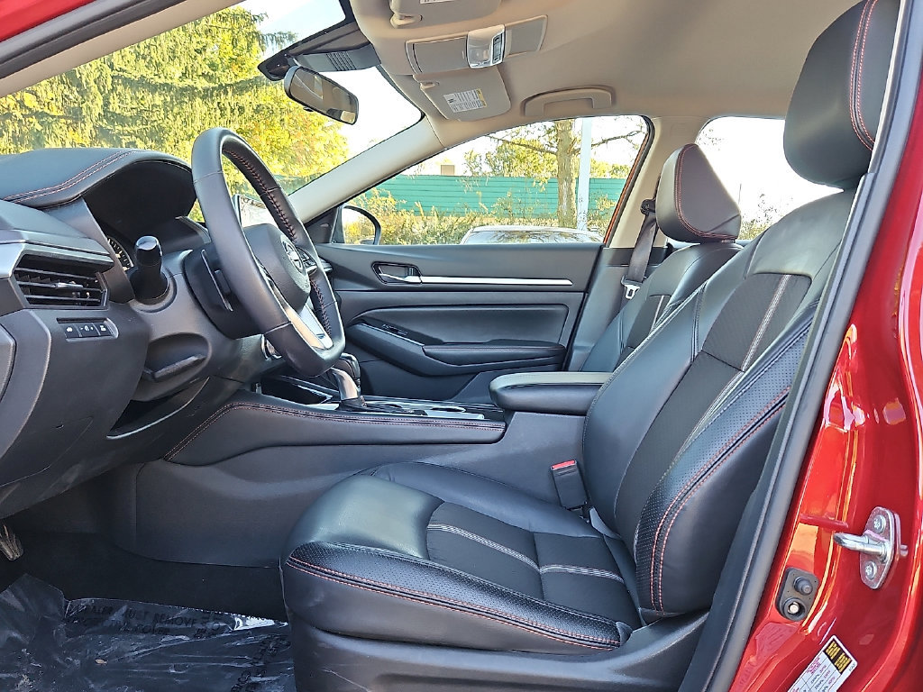 Certified 2024 Nissan Altima 2.5 SR FWD image 14