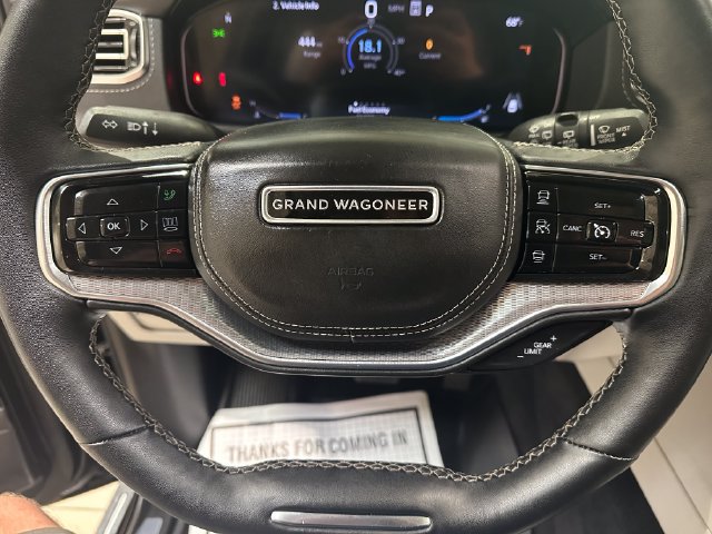 Used 2023 Jeep Grand Wagoneer Series II w/ Premium Group II AWD/4WD image 12