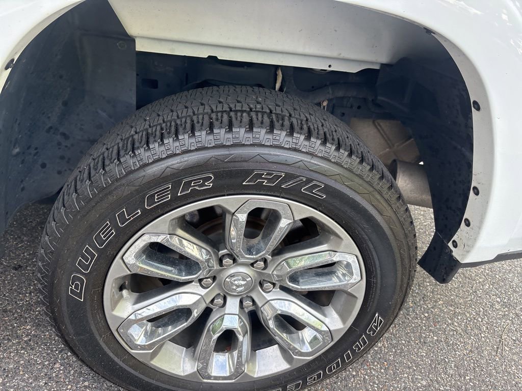 Used 2021 RAM 1500 Laramie w/ Sport Appearance Package AWD/4WD image 23
