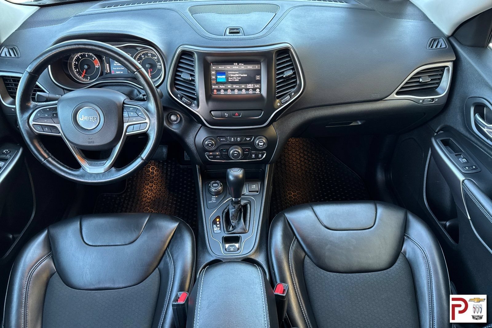 Used 2020 Jeep Cherokee Latitude Plus w/ Cold Weather Group AWD/4WD image 14