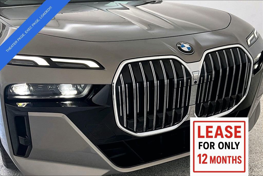 Used 2023 BMW 740i image 39