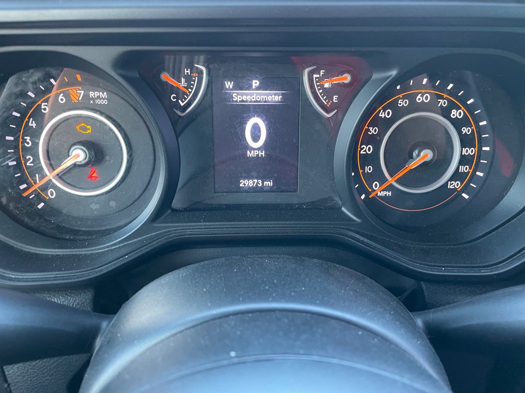 Used 2024 Jeep Gladiator Sport AWD/4WD image 7