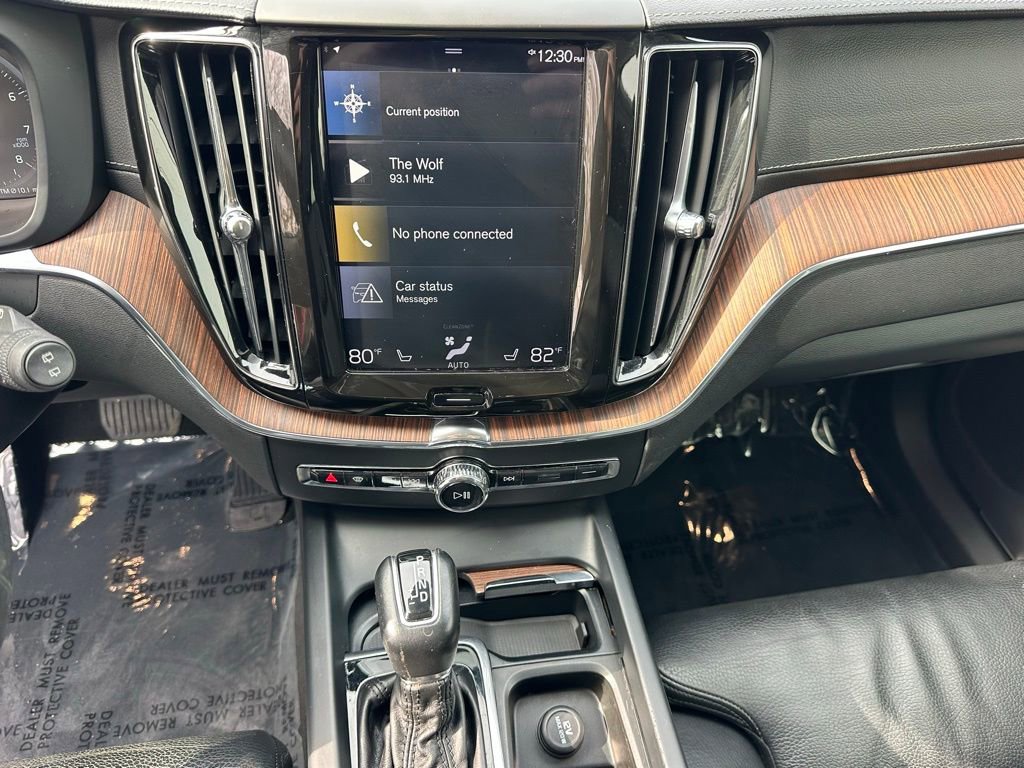 Used 2019 Volvo XC60 T5 Inscription image 27