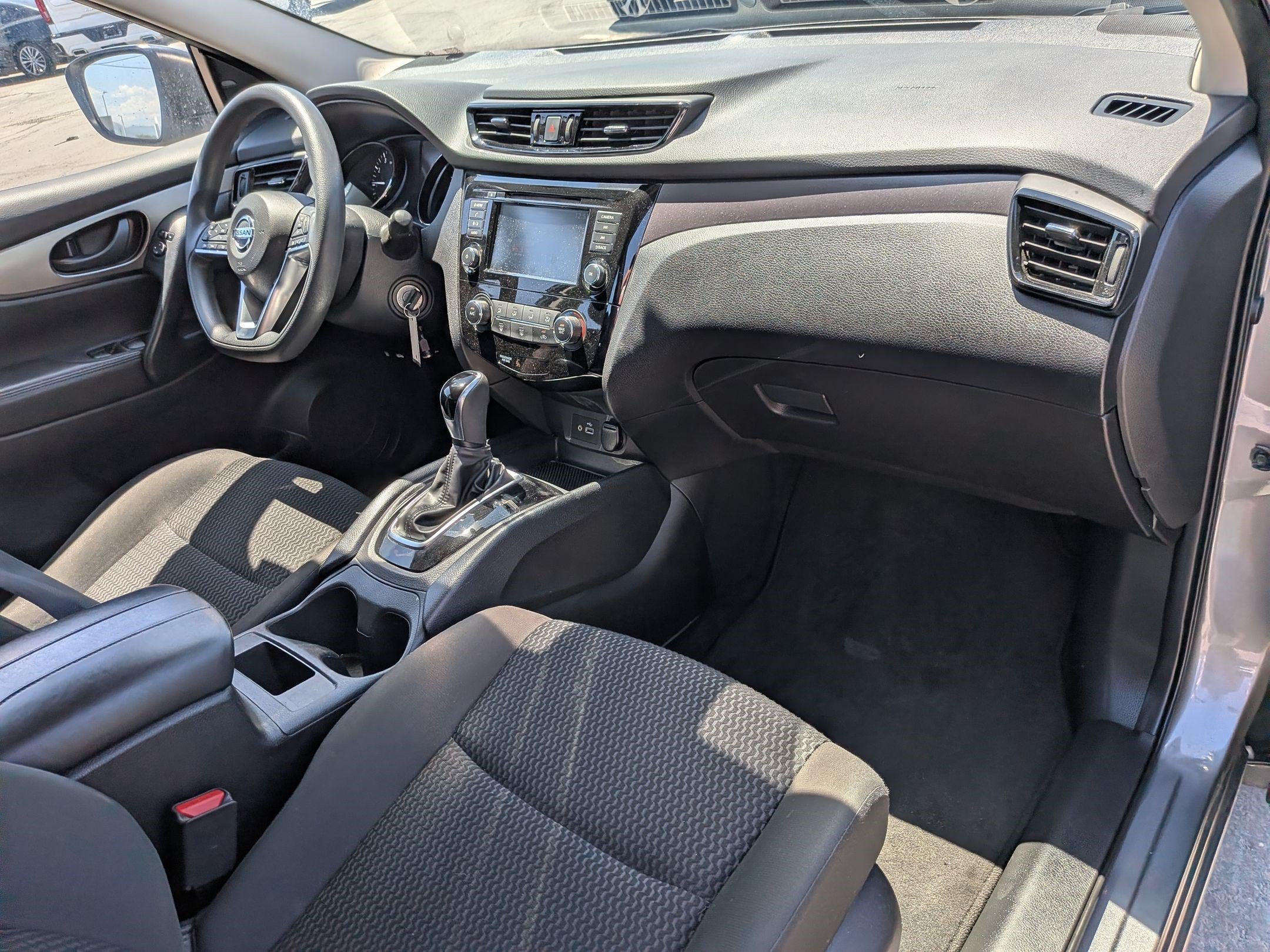 Used 2022 Nissan Rogue Sport S AWD/4WD image 31