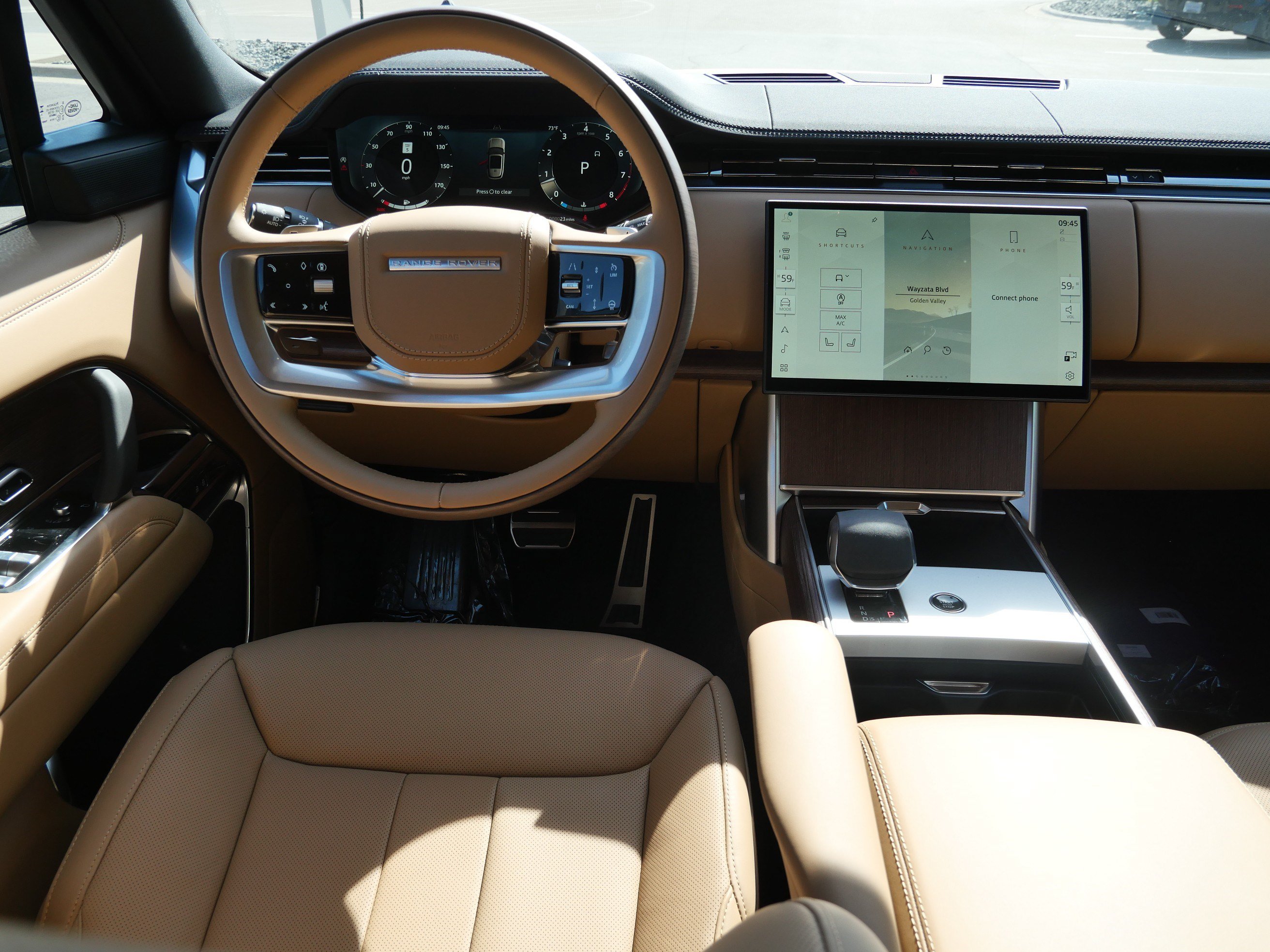 New 2026 Land Rover Range Rover Long Wheelbase SE AWD/4WD image 8