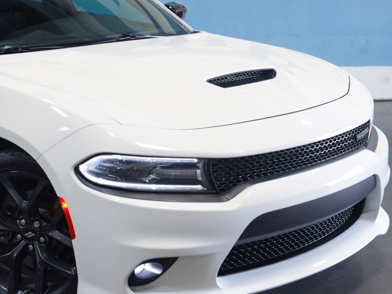Used 2019 Dodge Charger R/T w/ Blacktop Package RWD image 43