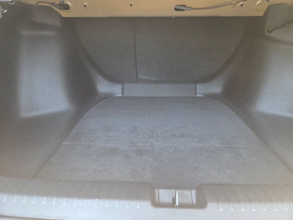 Certified 2025 Honda Accord EX-L image 11