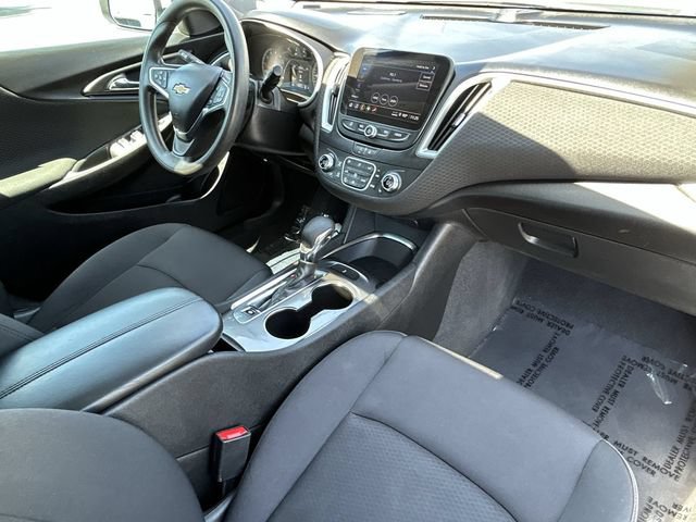 Used 2023 Chevrolet Malibu LT FWD image 13