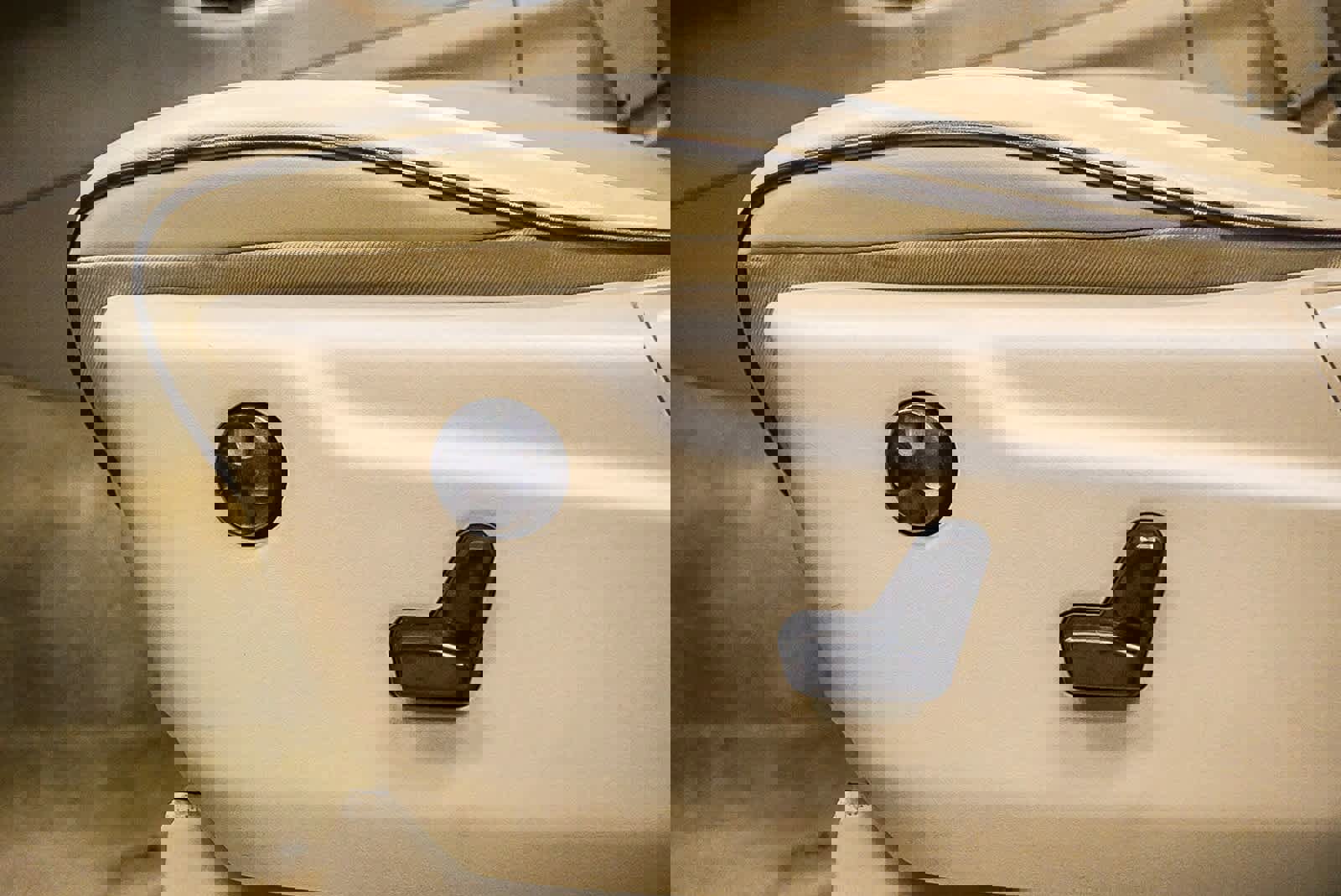 Used 2017 Jeep Grand Cherokee Overland image 20