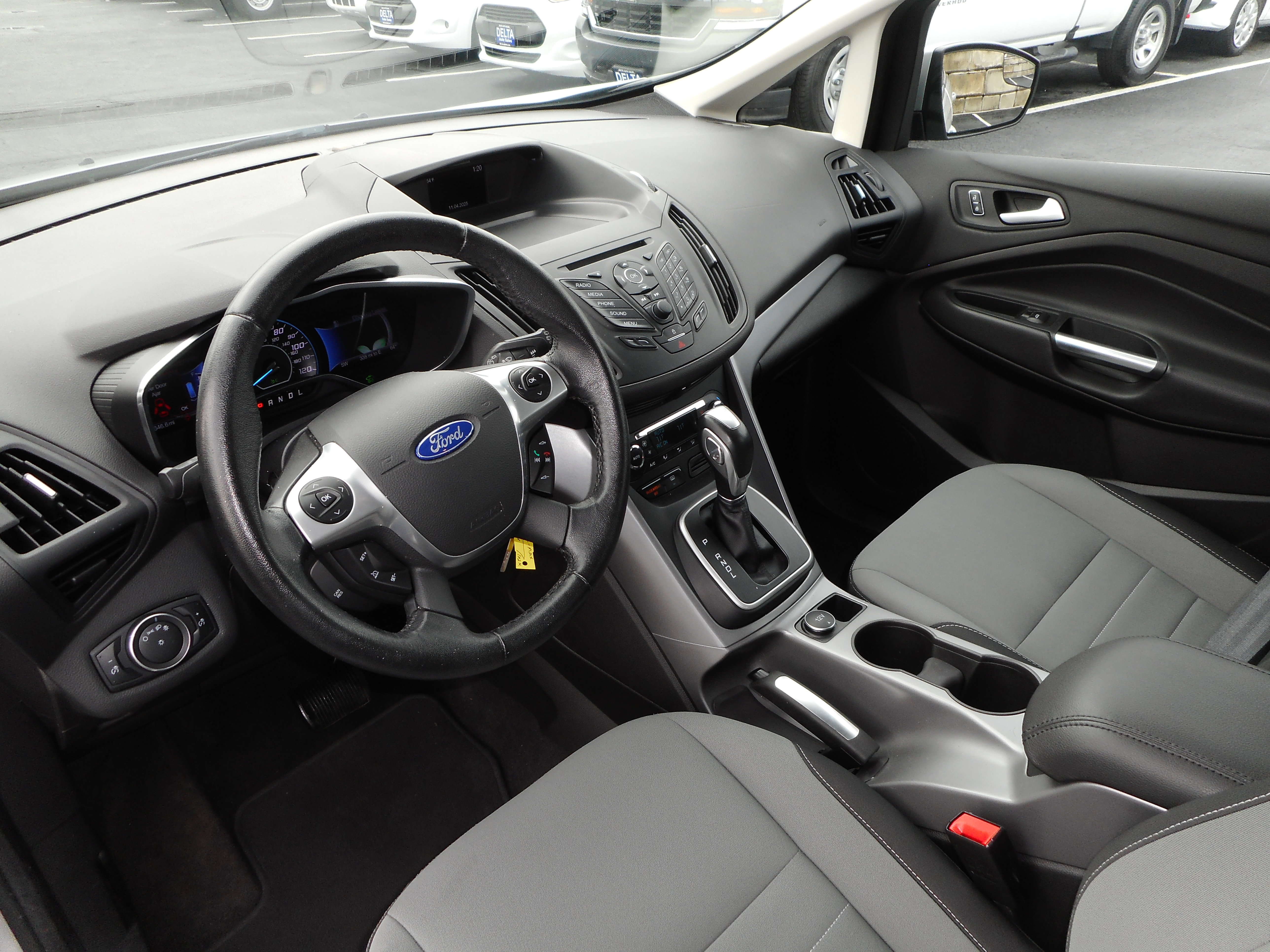 Used 2015 Ford C-MAX SE image 14