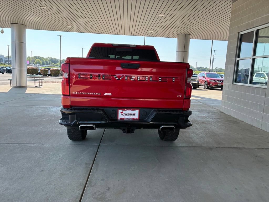 Used 2021 Chevrolet Silverado 1500 LT Trail Boss w/ Convenience Package II AWD/4WD image 6