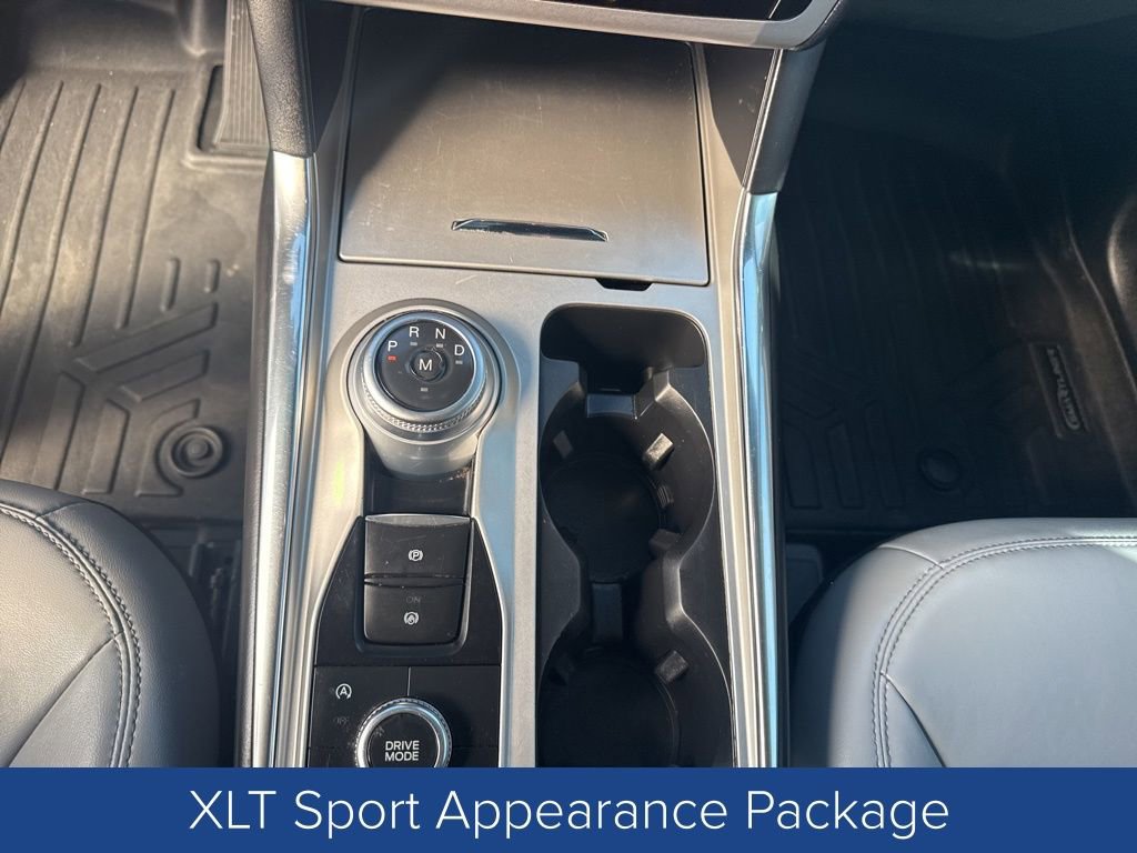 Used 2021 Ford Explorer XLT w/ Equipment Group 202A image 23