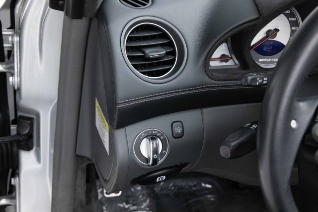 Used 2006 Mercedes-Benz SL 65 AMG image 30