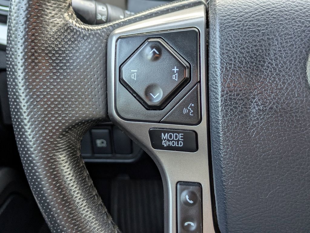 Used 2019 Toyota Tacoma SR5 RWD image 25