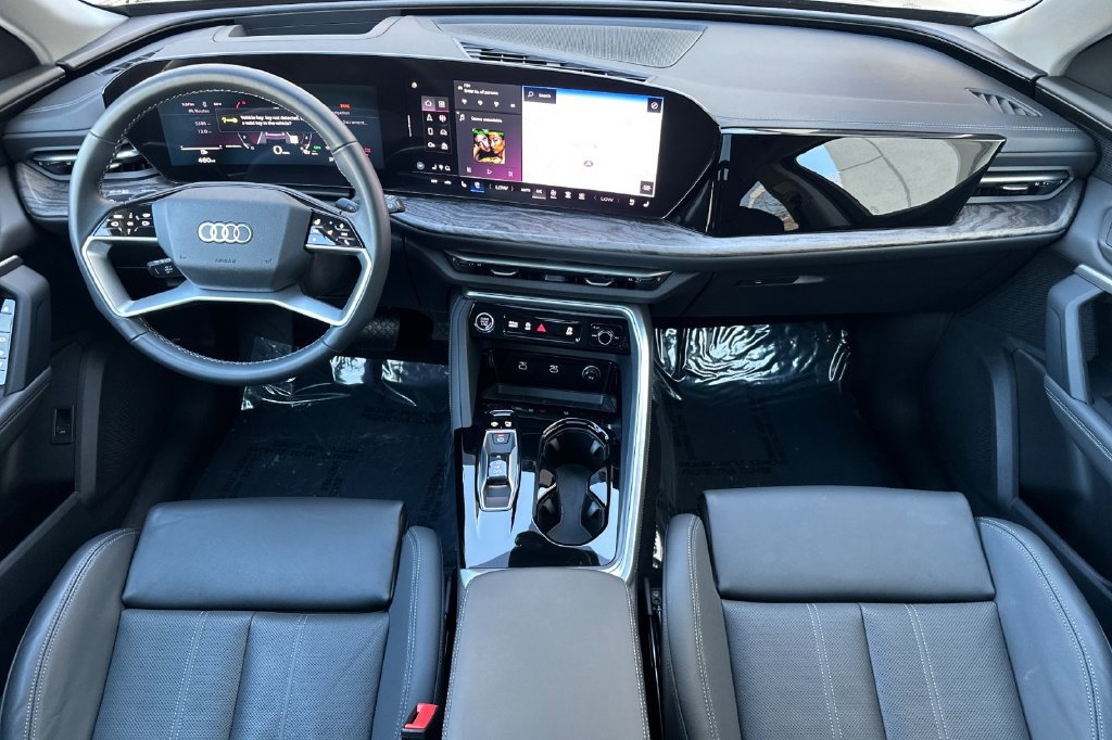 Used 2025 Audi Q5 Premium w/ Premium Plus AWD/4WD image 19