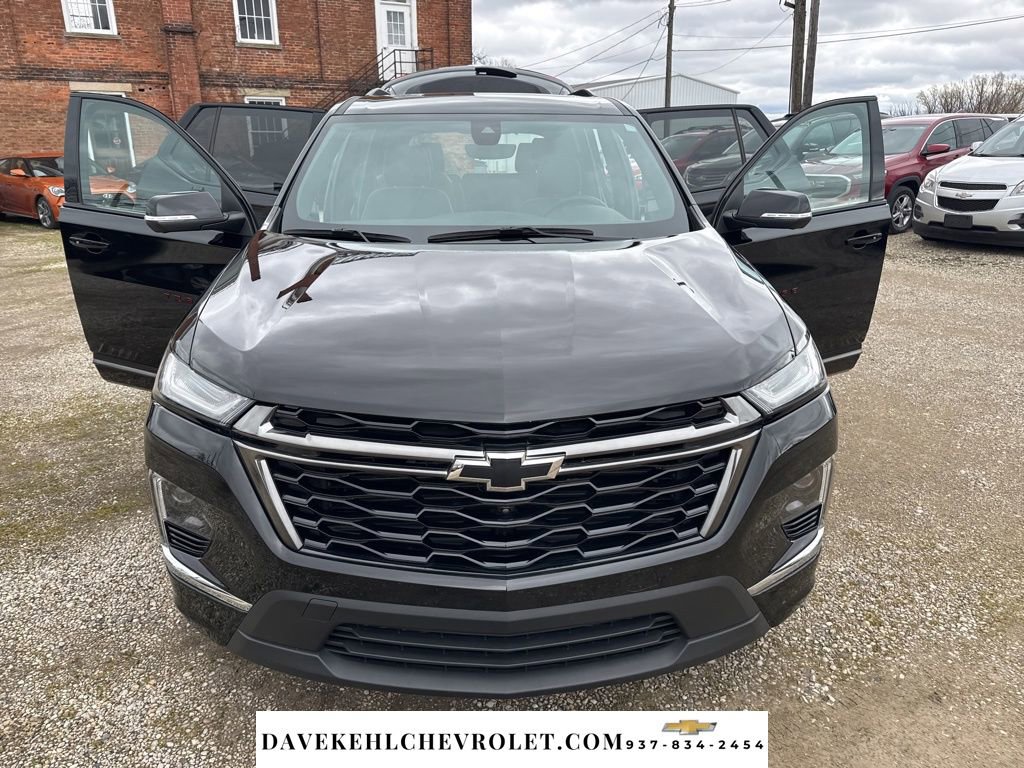 Used 2023 Chevrolet Traverse Premier w/ Redline Edition image 37