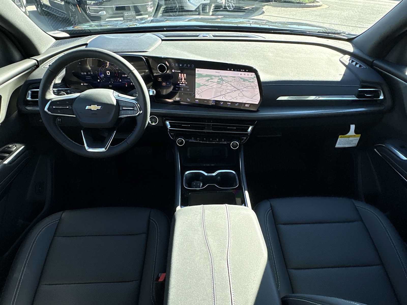 New 2027 Chevrolet Traverse LT w/ Driver Confidence Package FWD image 20