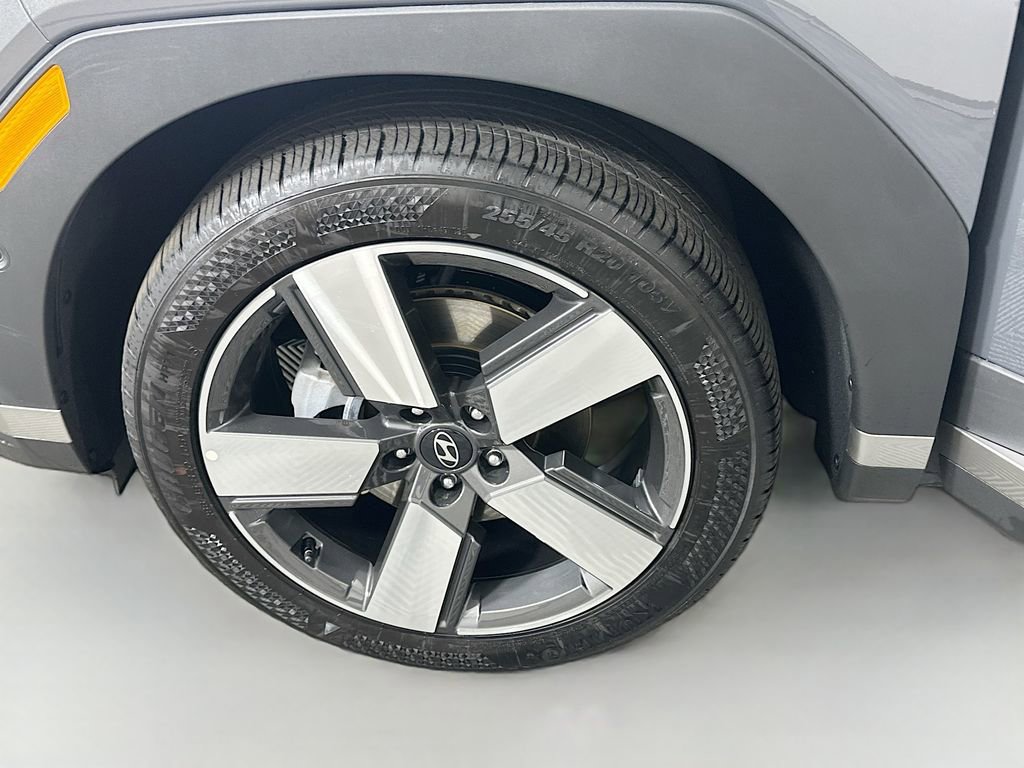 Certified 2026 Hyundai Santa Fe Limited image 32