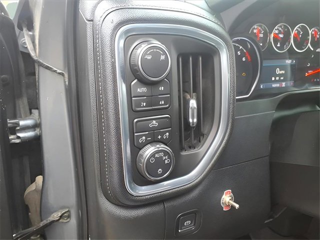 Used 2019 Chevrolet Silverado 1500 LT w/ All-Star Edition image 13