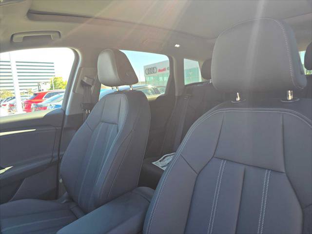 New 2025 Audi Q6 e-tron Premium Plus image 21