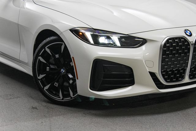 Used 2026 BMW 430i Convertible RWD image 3