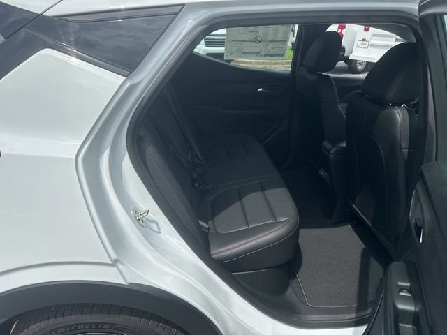 New 2027 Chevrolet Bolt RS w/ Super Cruise Package FWD image 30