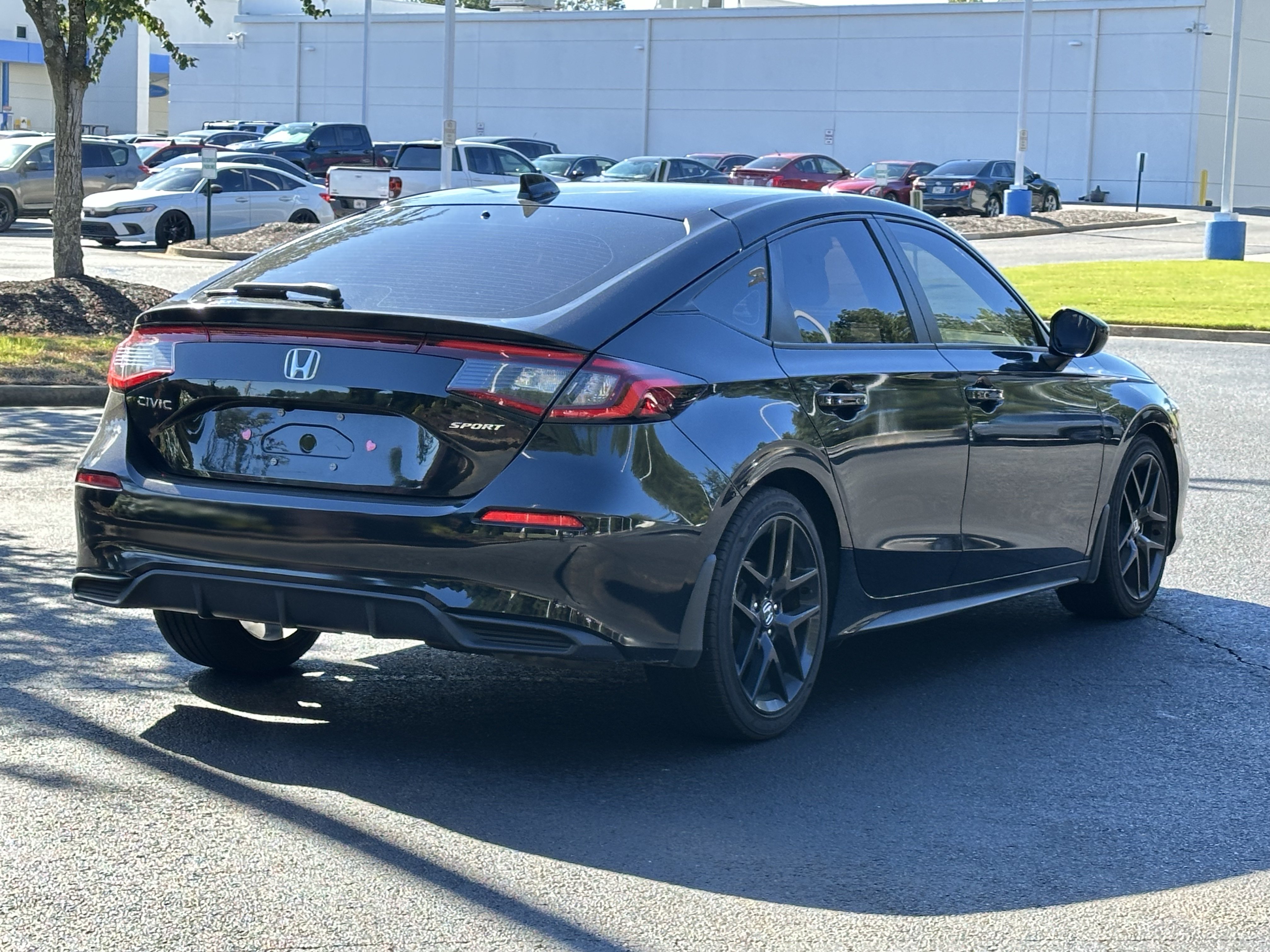 Used 2025 Honda Civic Sport image 12