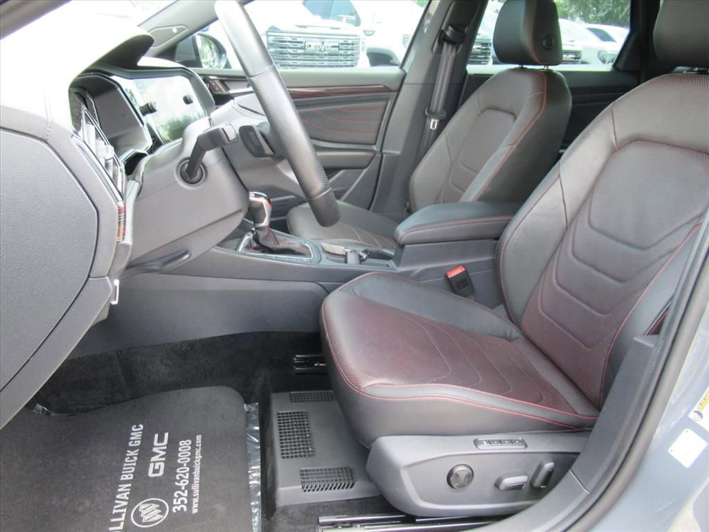 Used 2023 Volkswagen Jetta GLI Autobahn FWD image 18