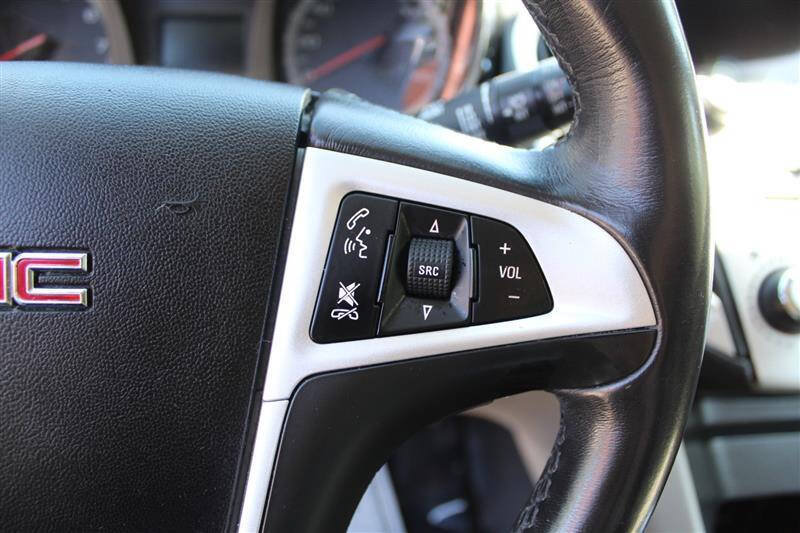 Used 2012 GMC Terrain SLE AWD/4WD image 16