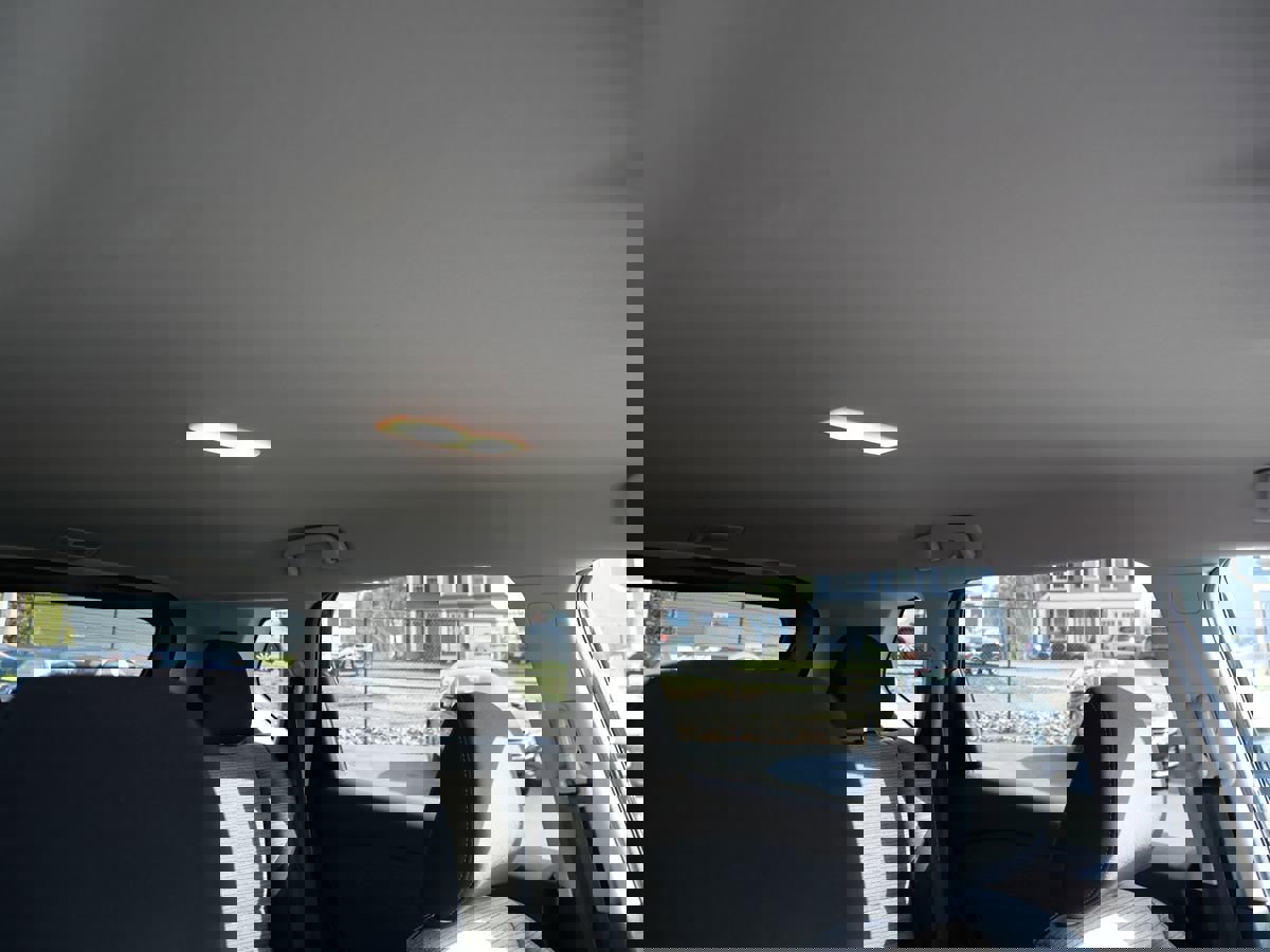 Used 2021 Nissan Rogue SV image 18